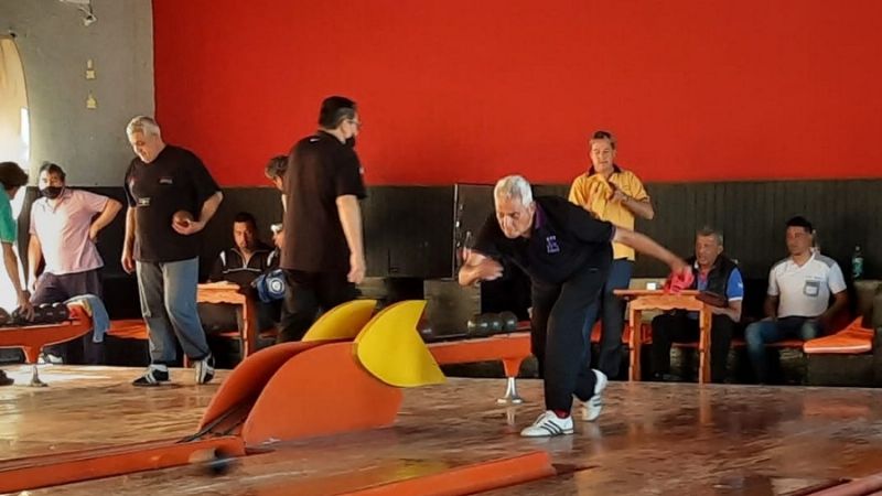 En V. Cubas, comienza el Torneo Anual de Bowling