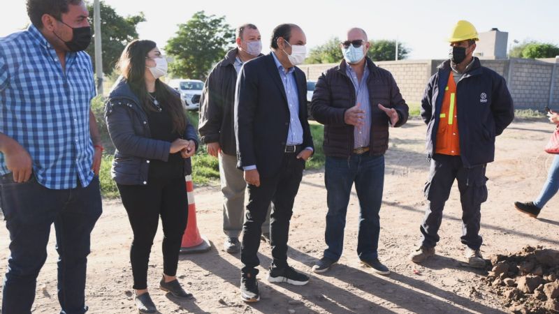 Avanzan las obras de agua y cloacas en el Barrio República Argentina