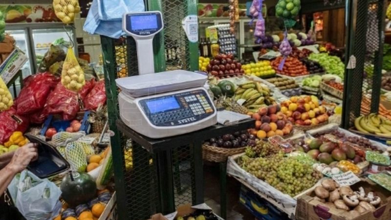Comercio Interior avanza en mecanismos para estabilizar los precios esenciales