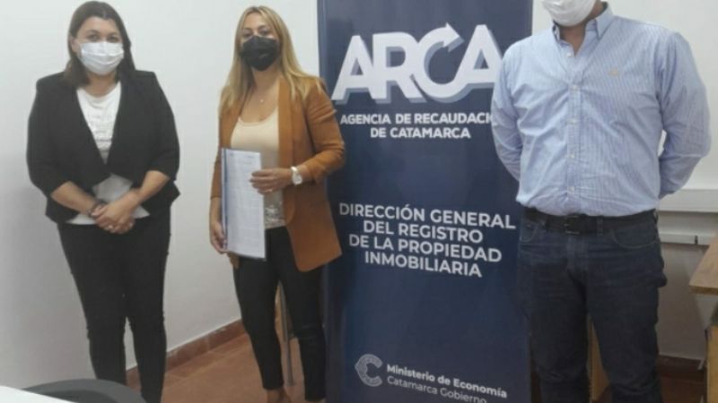 Convenio entre ARCA, el Registro de la Propiedad y los Municipios
