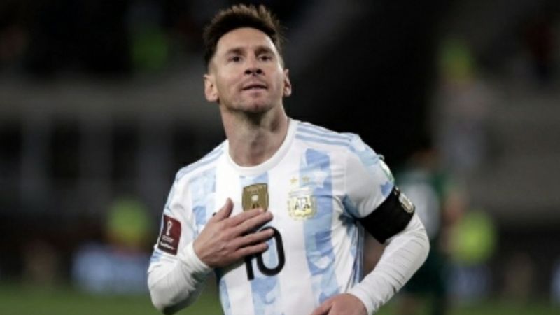 Argentina visita a Ecuador en busca del invicto histórico