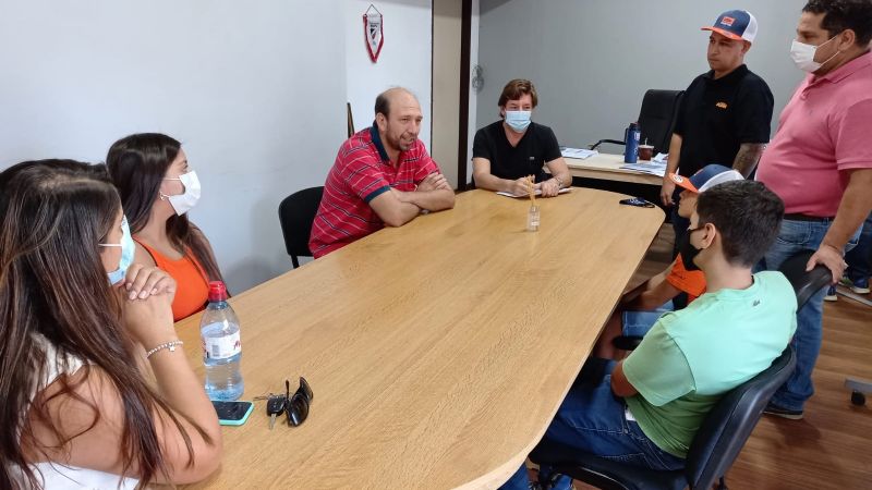 Herrera y Carabajal viajan al Argentino de Motocross