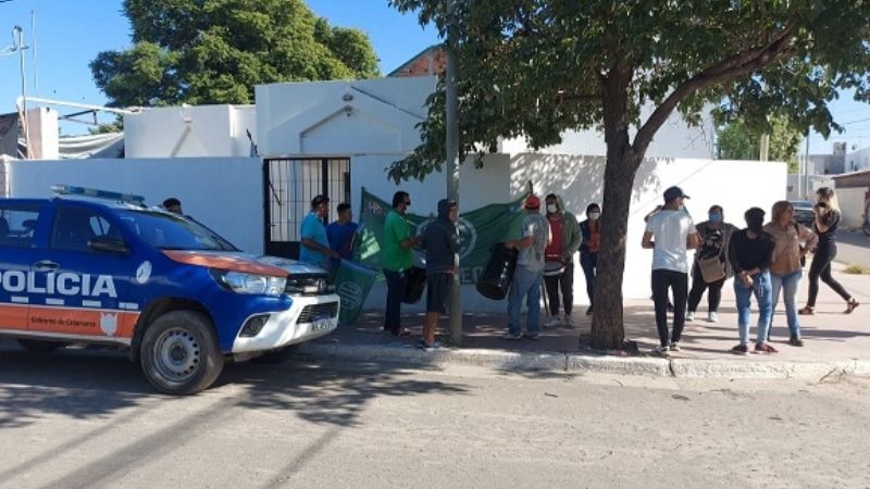 Cesanteados protestaron Recreo