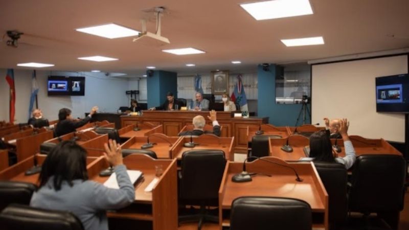 Media sanción a proyectos de expropiación en distintos departamentos