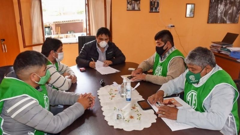 Municipales de Tinogasta tendrán un aumento del 40%