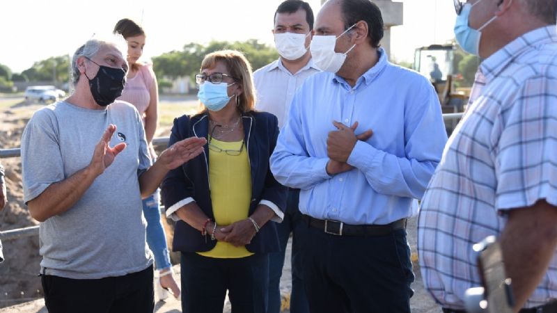 Gustavo supervisa el avance de importantes obras en la ciudad