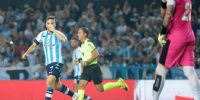 GABRIEL HAUCHE volvió con todo a Racing, en la plenitud de su juego y con potencia de gol.