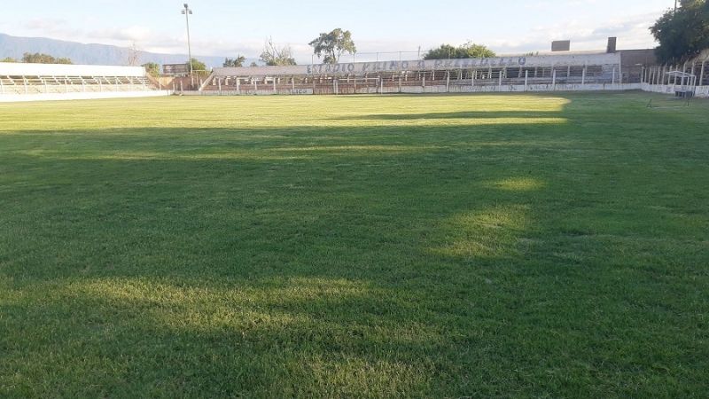 Chicas chacareras enfrentan hoy a un equipo de Tucumán