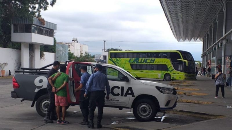 Ladrón se escondió en la Terminal pero fue aprehendido