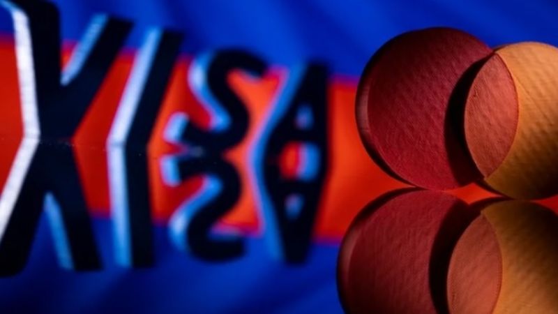 Visa y Mastercard anunciaron que suspenderán todas sus operaciones en Rusia