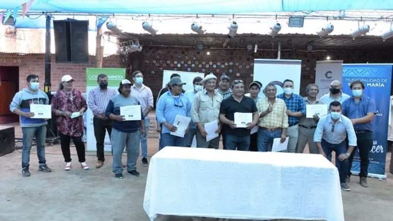 Tabiqueros recibieron subsidio