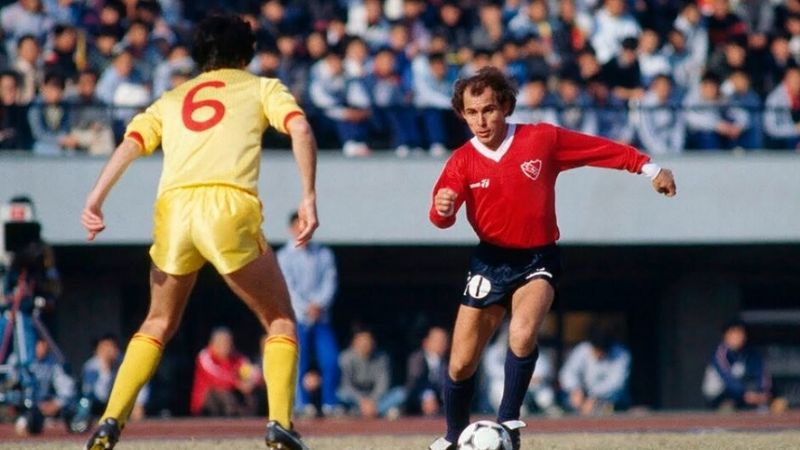 Bochini fue premiado por su fidelidad a Independiente