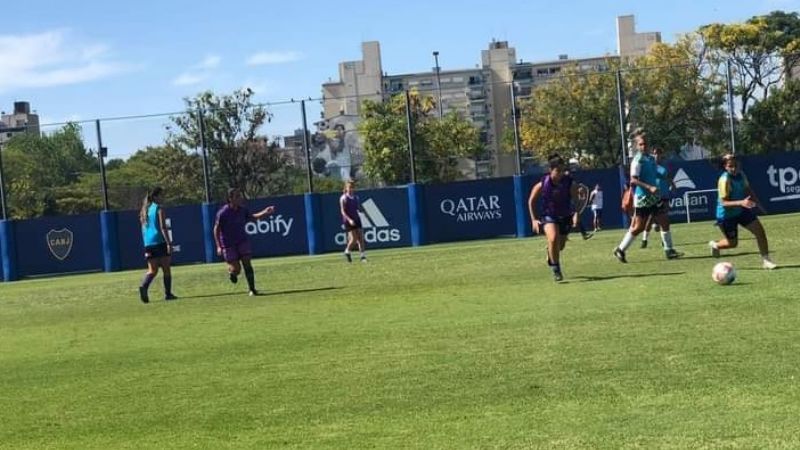 Pibas de FIEL entrenaron en Boca y Argentinos Jrs.