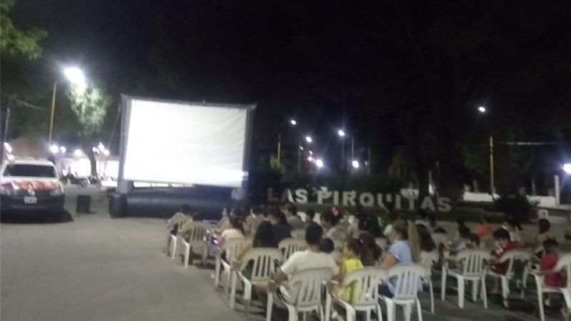 El Cine Móvil visitó gran cantidad de ciudades