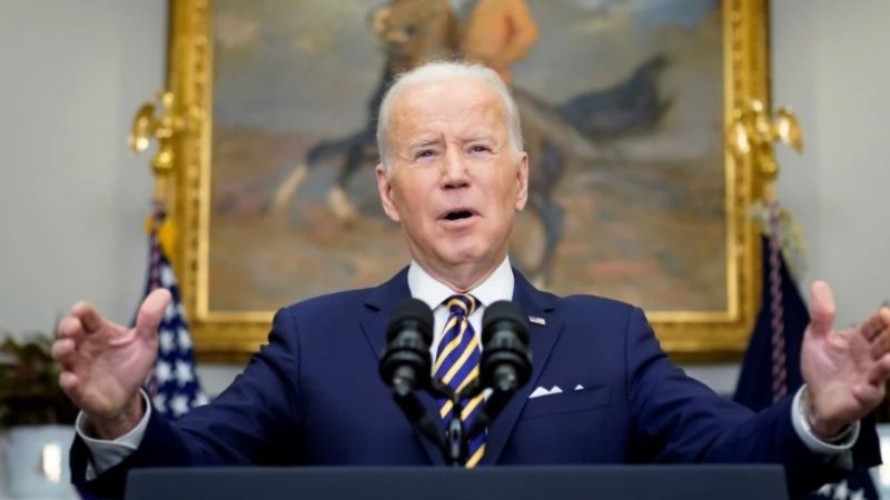 Biden prohíbe las importaciones de petróleo ruso