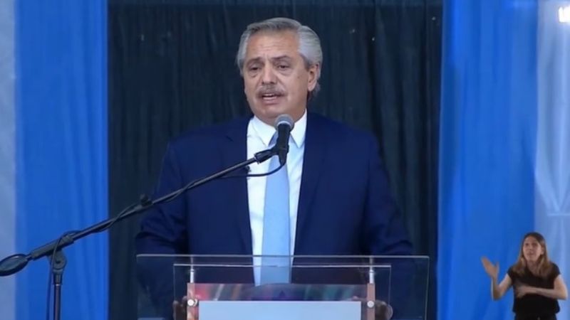 Fernández deslizó que irá por la reelección