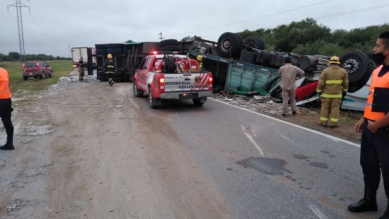 Falleció un camionero en un vuelco