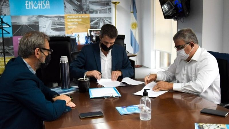 Obra de cloacas en Recreo