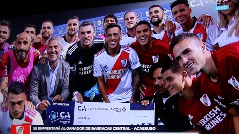 River goleó 5-0 a Laferrere y está en los 16vos.