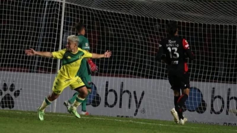 Aldosivi venció 3-1 a Colón, en Santa Fe