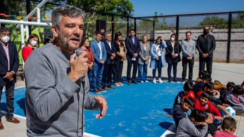 Entregaron insumos a 296 emprendedores catamarqueños