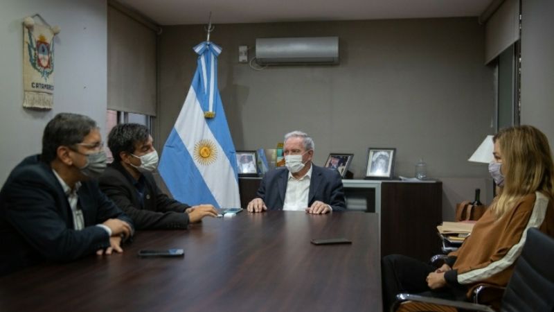 Vicegobernación cooperará con Ciencias Económicas