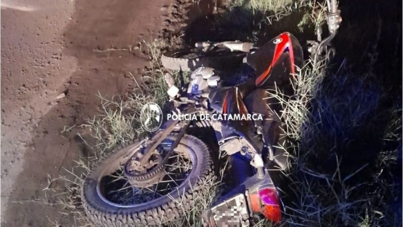 Una moto y una camioneta protagonizaron un siniestro vial
