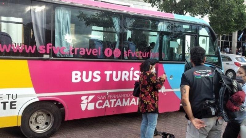 Periodistas recorrieron la ciudad a través del Bus Turístico