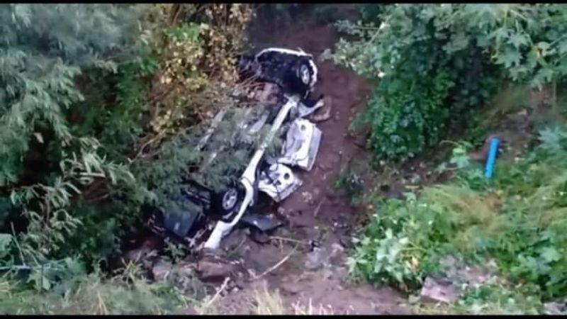 Trágico: tres personas murieron tras volcar en la Ruta 1