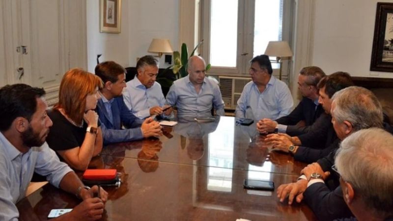 “Irresponsables”: fuertes críticas de la oposición tras el anuncio de la inflación