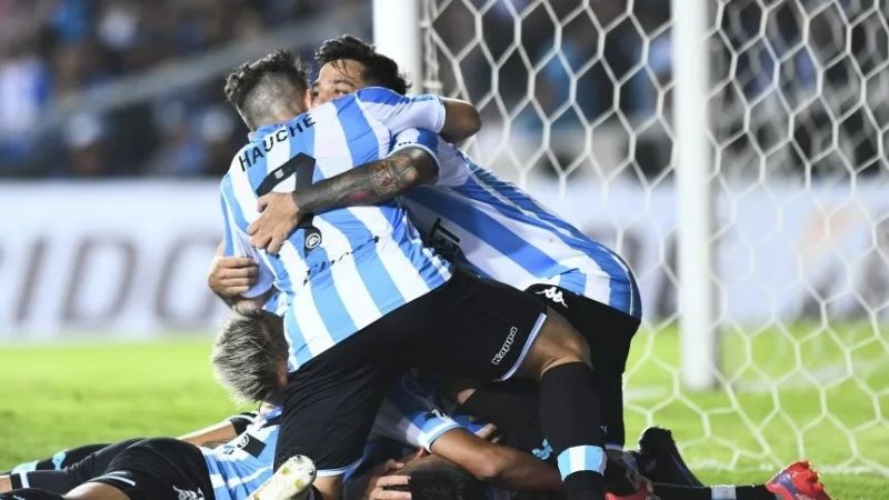 Racing ganó y también es líder en la Sudamericana