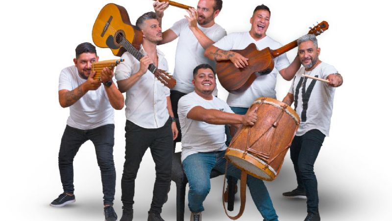 Peña "Caravana Catucha" en el club Parque Daza