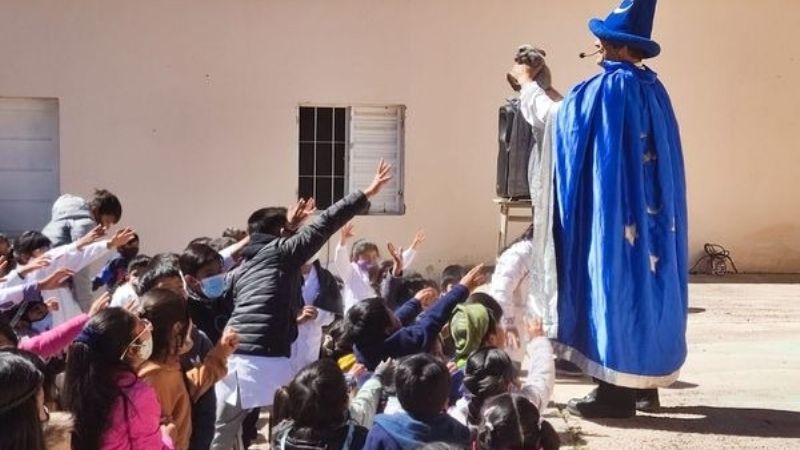 "Argentina florece teatral" llegó a Antofagasta de la Sierra