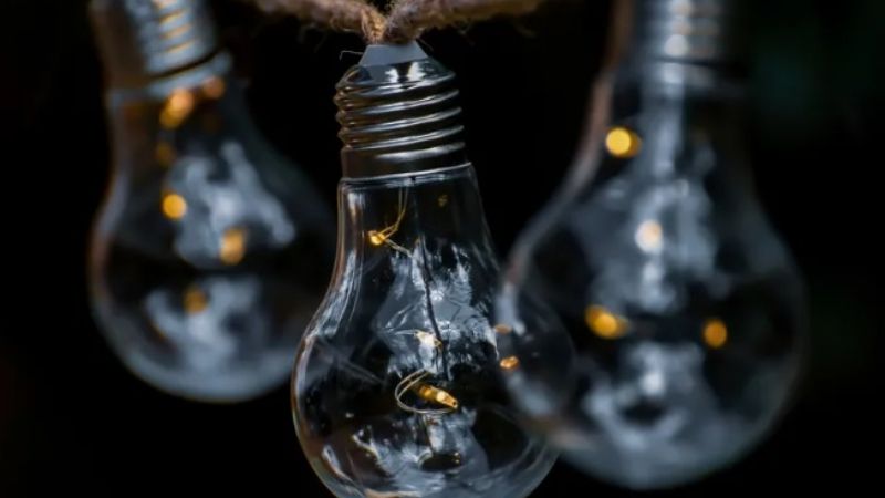 Tarifas: Gobierno llama a audiencia para aumentar la luz y el gas