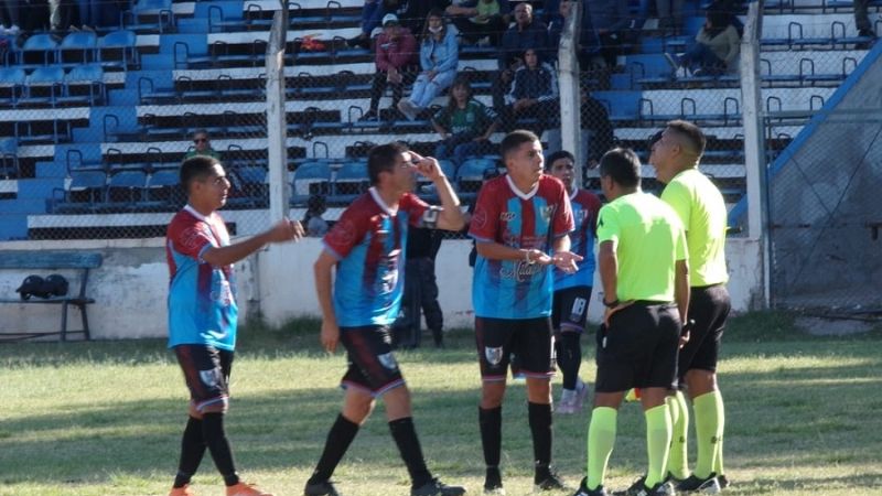 La Villa de fiesta, ganaron los dos clubes del barrio