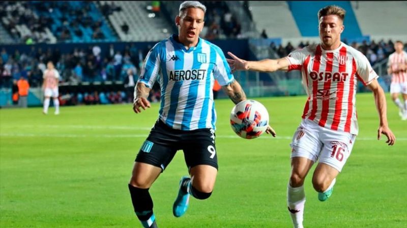 Racing sigue ganando, lidera e iguala récord