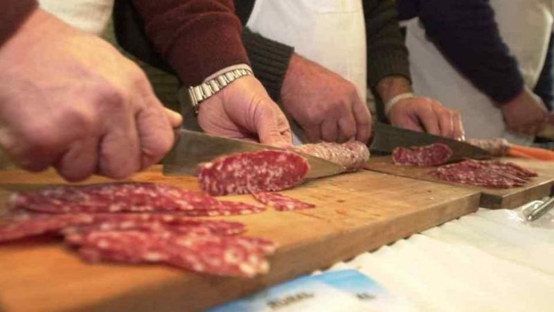 Detectan 59 casos de triquinosis por consumir chorizo y salame contaminados