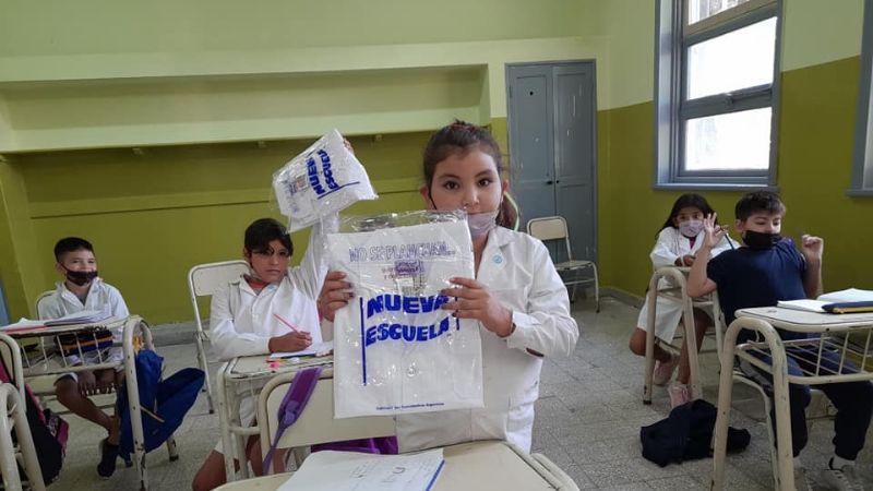 “Libros para aprender” para alumnos de Capital y Santa María