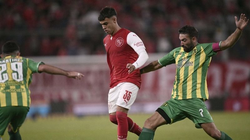 Estudiantes ganó y lidera; Aldosivi empató y es escolta