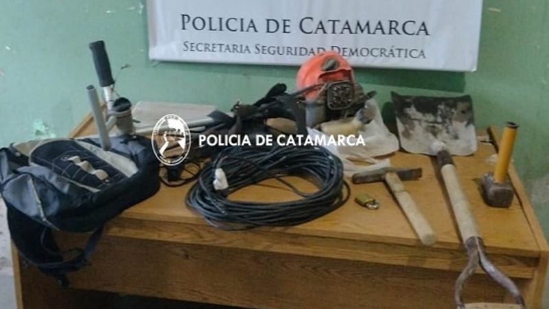 Trasladaban elementos robados