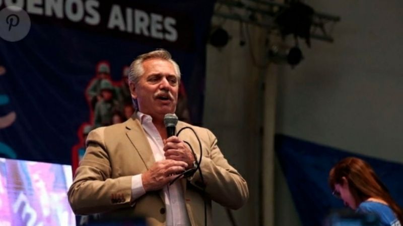 Fernández se pronunció a favor de que "los que más ganan sean los que más aporten"