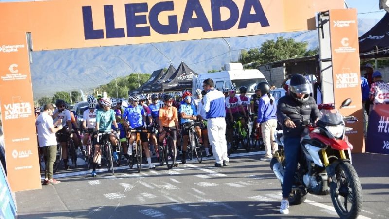 La venezolana Nelismar Gómez ganó en Damas la Vuelta al Valle