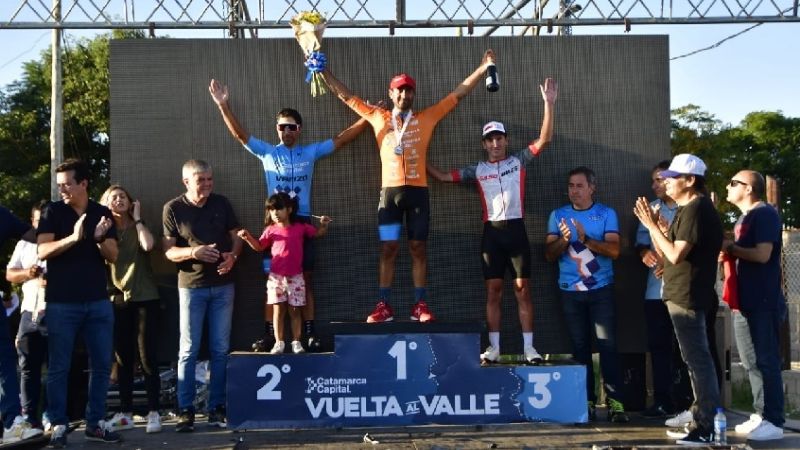 Escuela repitió en la etapa y Díaz ganó la general