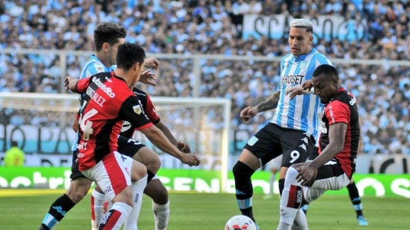 Racing no pudo con “Ñuls” pero clasificó; River también empató