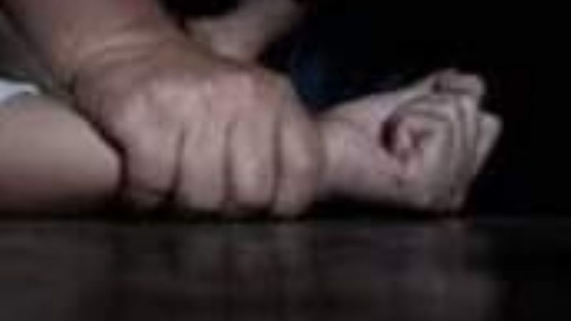 Un hombre que violó y embarazó a su hija deberá esperar el juicio en la cárcel