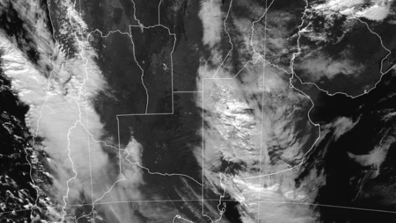 Más de medio país en alerta meteorológico