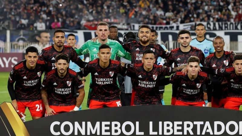 River vuelve con gran triunfo de Chile: 2-1 a Colo-Colo