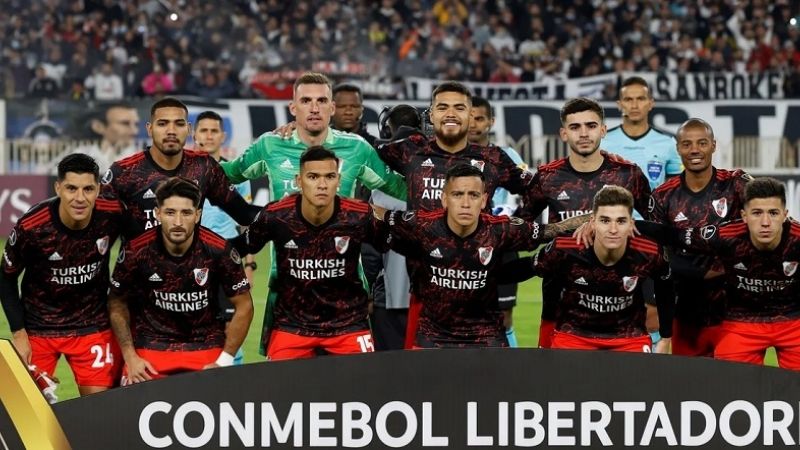 River trae un gran triunfo de Chile: 2-1 a Colo-Colo
