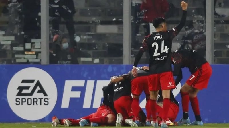 River trae un gran triunfo de Chile: 2-1 a Colo-Colo