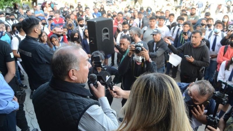 EPET N°2: los docentes vuelven pero el sumario sigue